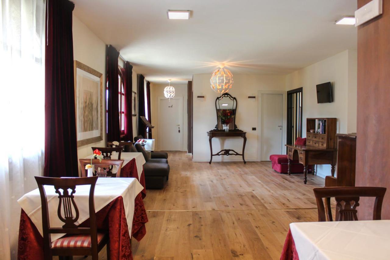 Le Stanze Della Musica Hotel Borgomale Luaran gambar
